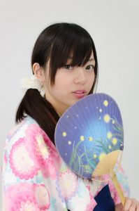 笑輝ちひろ